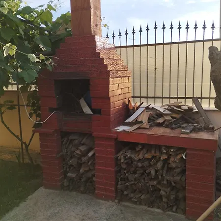 منزل للإقامة Casa Victoria Năvodari